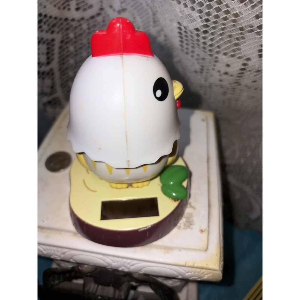 BOGO VINTAGE ROOSTER ALARM CLOCK AND SOLAR BOBBLE HEAD CHICK DOUBLE CLUCK - Picture 11 of 12